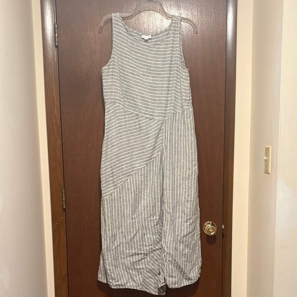 J. Jill Gray & White Striped Sleeveless Maxi Dress